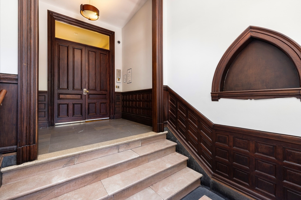 245 Newbury Street