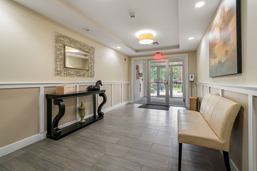 321 Hammond Pond Parkway 201