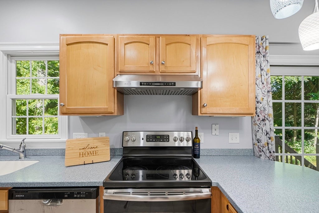 13 Knowlton Cir #13, Upton, MA Photo #14
