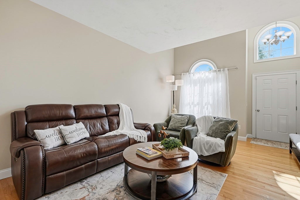 13 Knowlton Cir #13, Upton, MA Photo #6