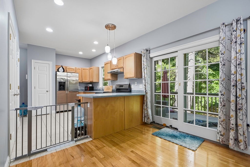 13 Knowlton Cir #13, Upton, MA Photo #11