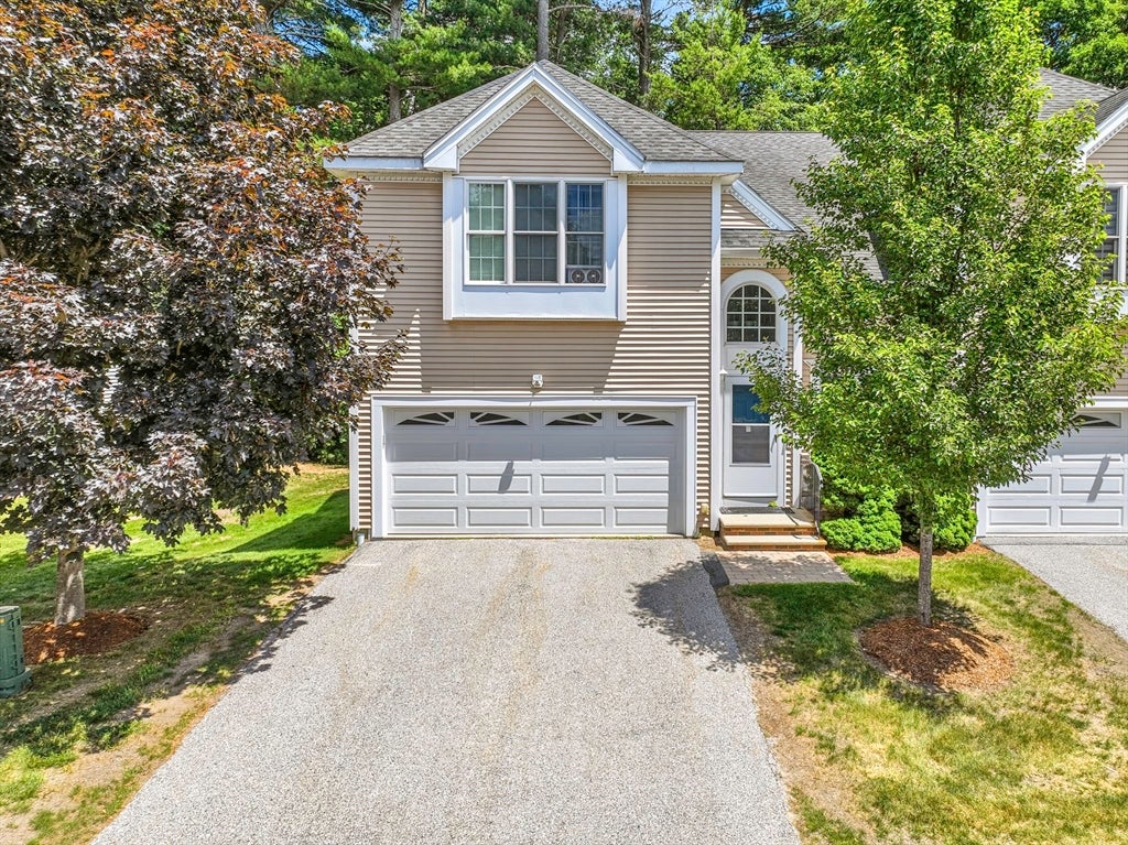 Photo of 13 Knowlton Cir, Upton, MA
