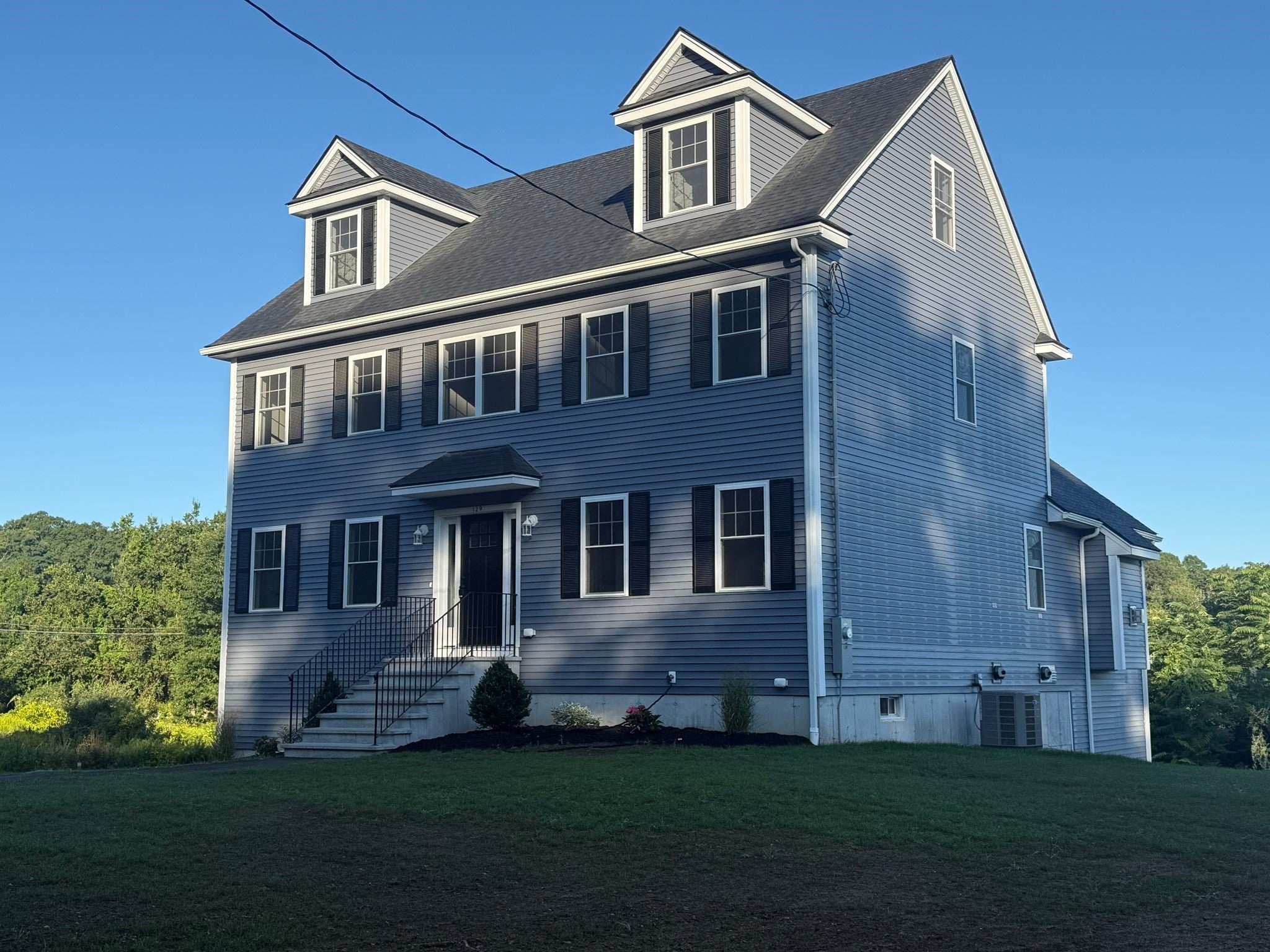 129 Old Westford Rd