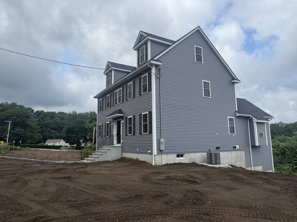 129 Old Westford Rd