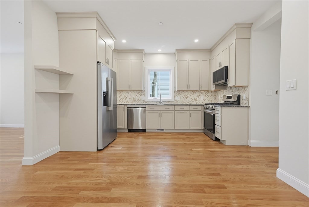 53 Eddy St #1, Newton, MA, 53 Eddy St #1, Newton, MA Photo #3
