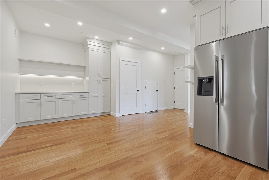 53 Eddy St #1, Newton, MA, 53 Eddy St #1, Newton, MA Photo #5