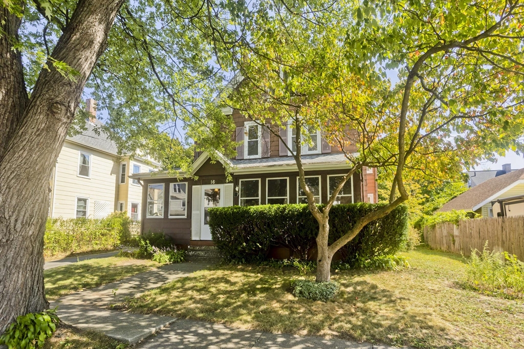 16 Charles St