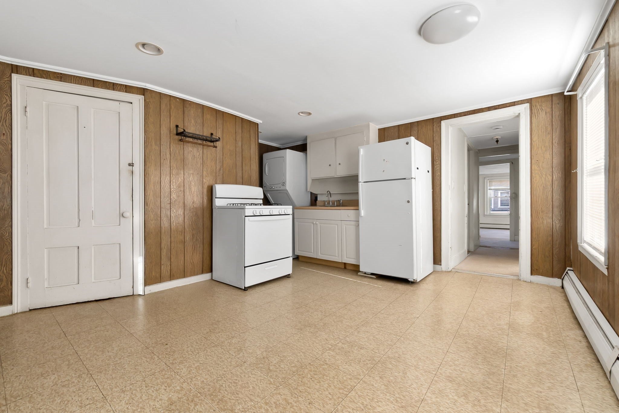 26 Franklin St, Peabody, MA, 26 Franklin St, Peabody, MA Photo #20