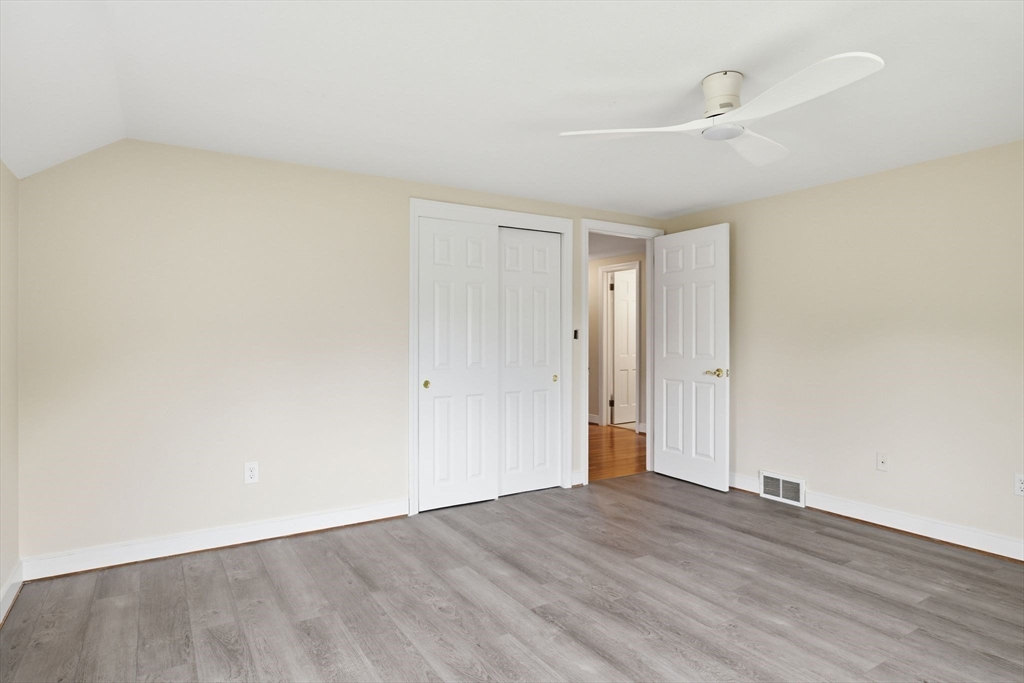 107 Viscount Rd, Longmeadow, MA Photo #21