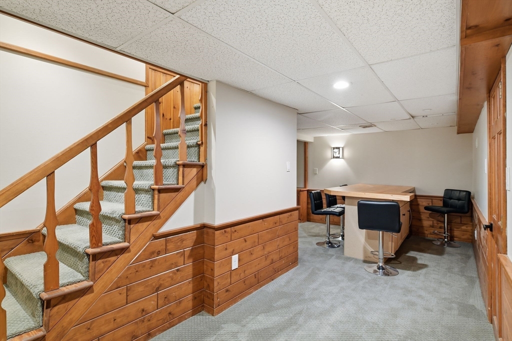 107 Viscount Rd, Longmeadow, MA Photo #36