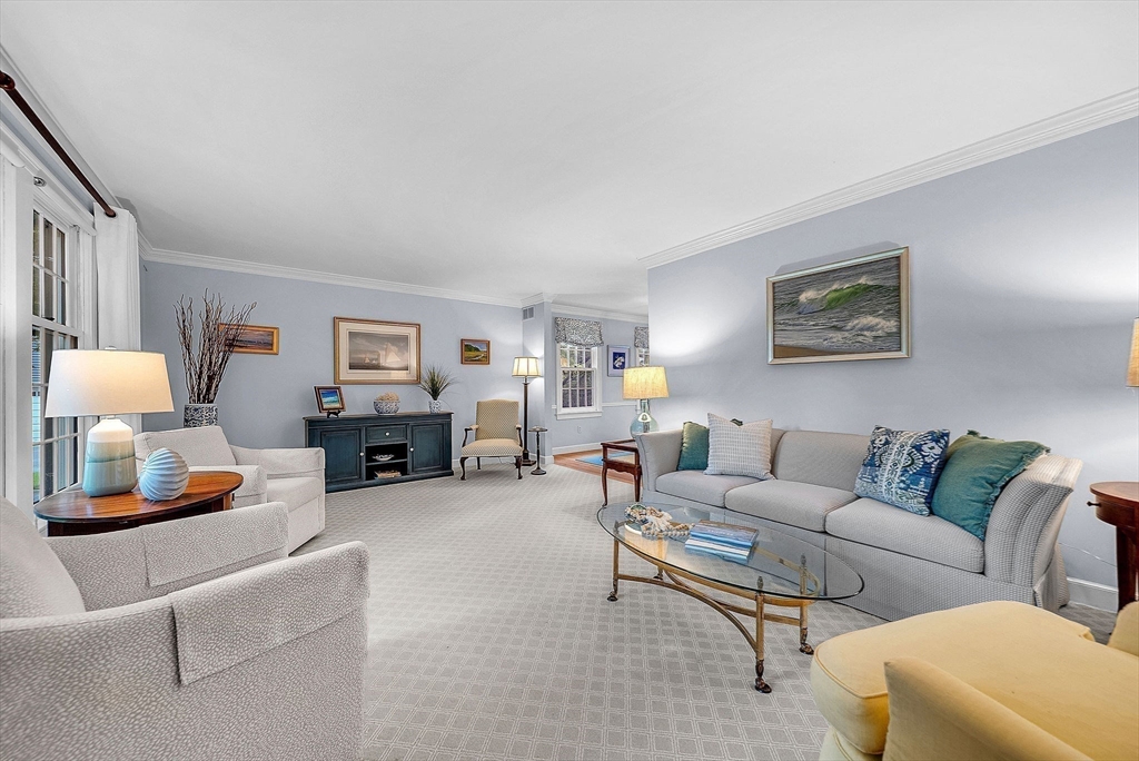 5 Presbrey Pl