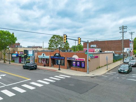 138-160 Broadway Lawrence MA 01841