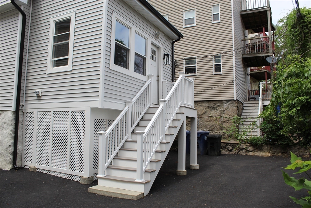 15 Marcy Rd