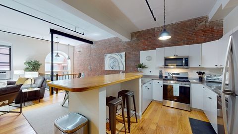Photo of 19 Stanhope Street #1D, Boston, MA 02116 (MLS # 73510813)