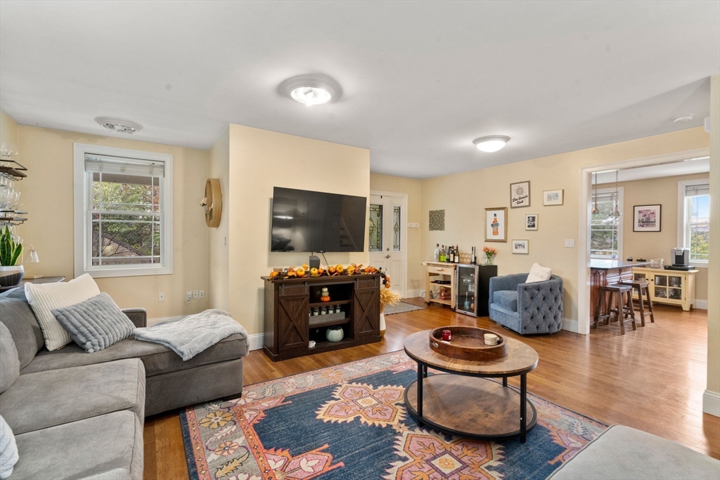 62 Redfield St 62