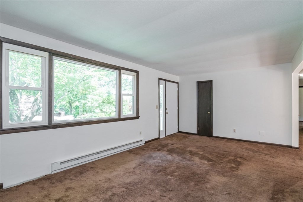 77 Grantwood Drive, Amherst, MA, 77 Grantwood Drive, Amherst, MA Photo #4