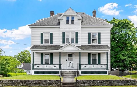 Photo of 30 Elm St, Leominster, MA 01453 (MLS # 73525352)