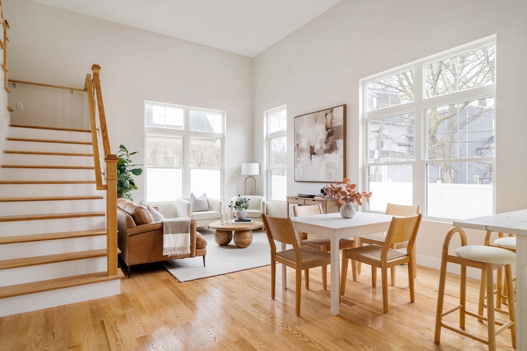 Boston, Massachusetts 02119, United States, 2 Bedrooms Bedrooms, ,3 BathroomsBathrooms,Residential,Pending,105803