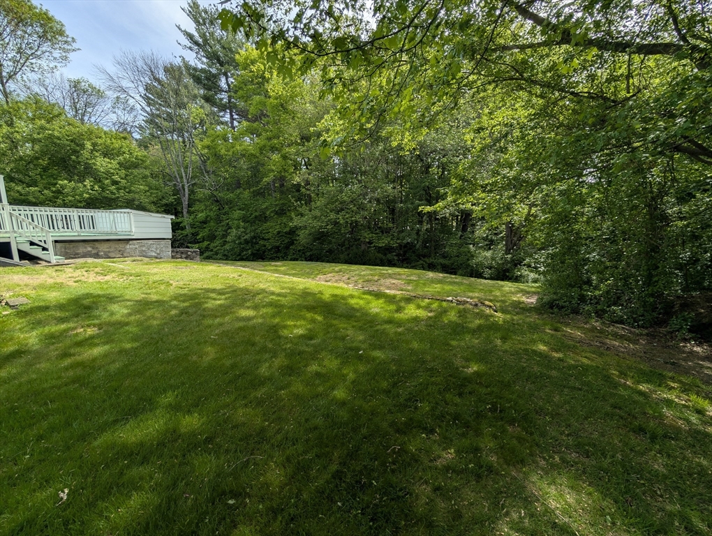 7 Birchwood Dr