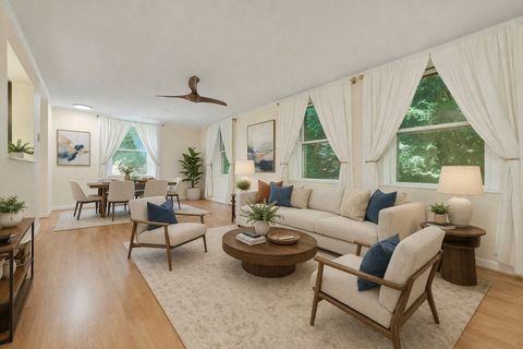 Photo of 75 Glen Rd #B5, Brookline, MA 02445 (MLS # 73508087)