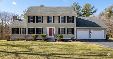 127 Hillcrest Rd Northbridge MA 01588