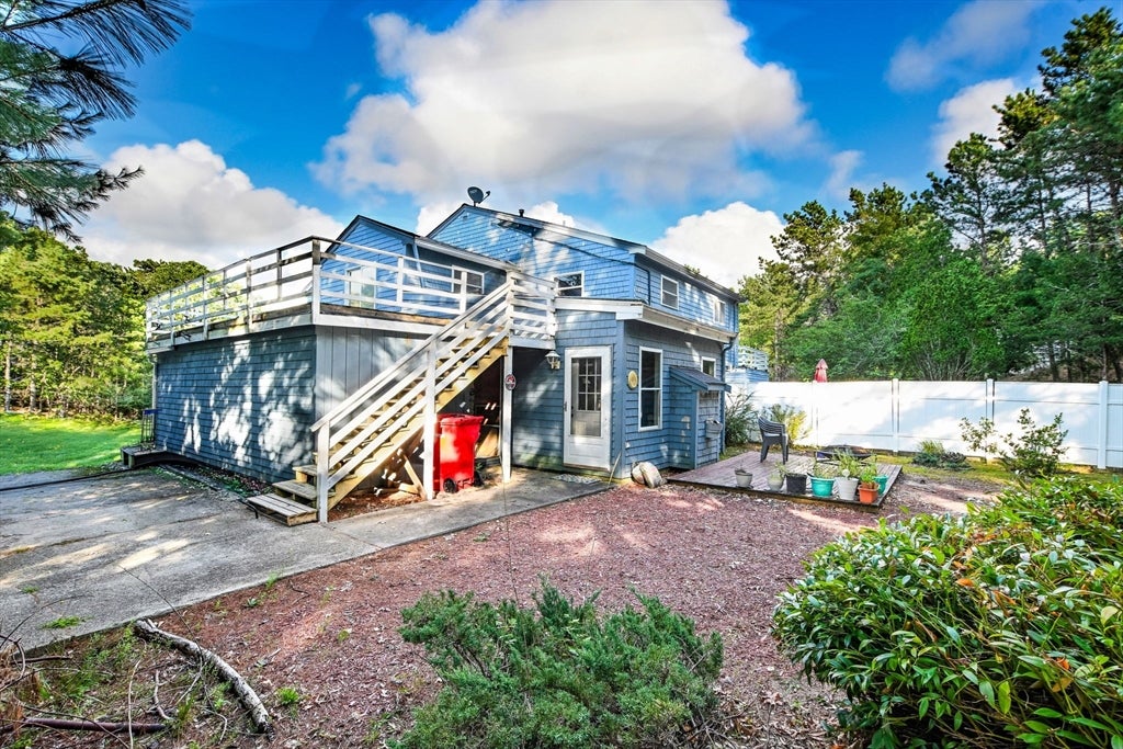 29 Surrey Ln 29