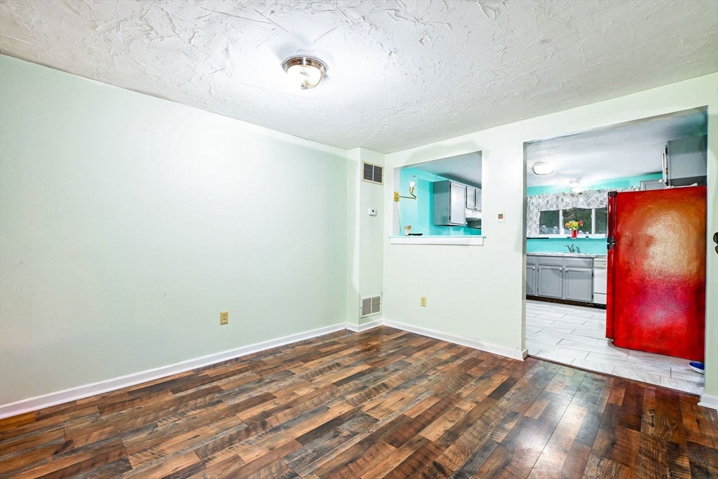 29 Surrey Ln #29, Bourne, MA, 29 Surrey Ln #29, Bourne, MA Photo #8