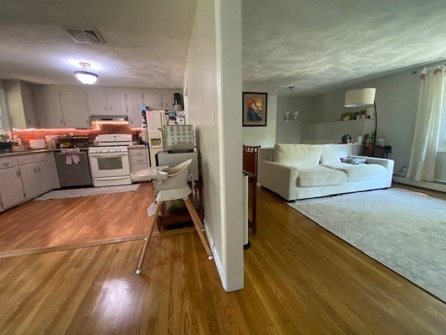64 Haverhill St, Reading, MA, 64 Haverhill St, Reading, MA Photo #8