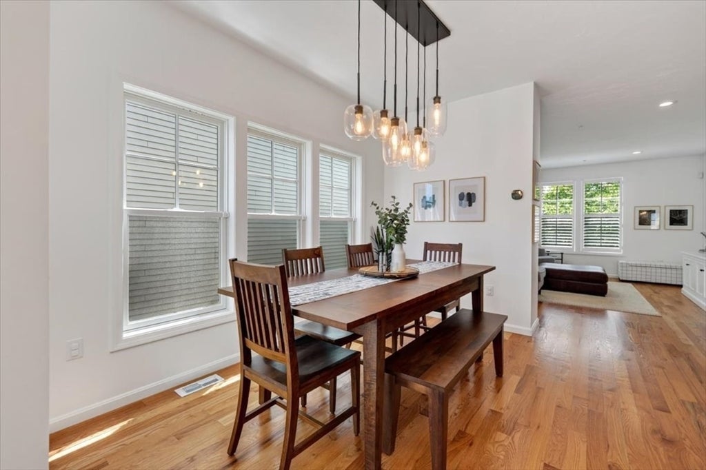34 Parkview St, Weymouth, MA, 34 Parkview St, Weymouth, MA Photo #6