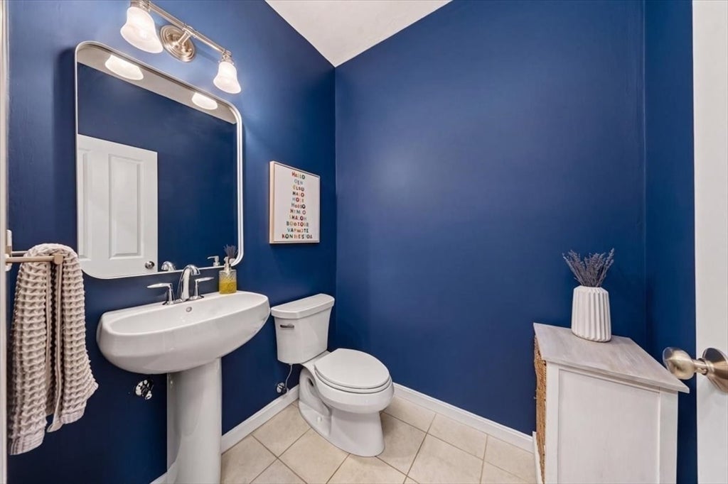 34 Parkview St, Weymouth, MA, 34 Parkview St, Weymouth, MA Photo #13