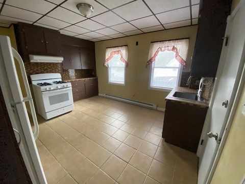Photo of 212 School Street #2, Taunton, MA 02780 (MLS # 73531454)