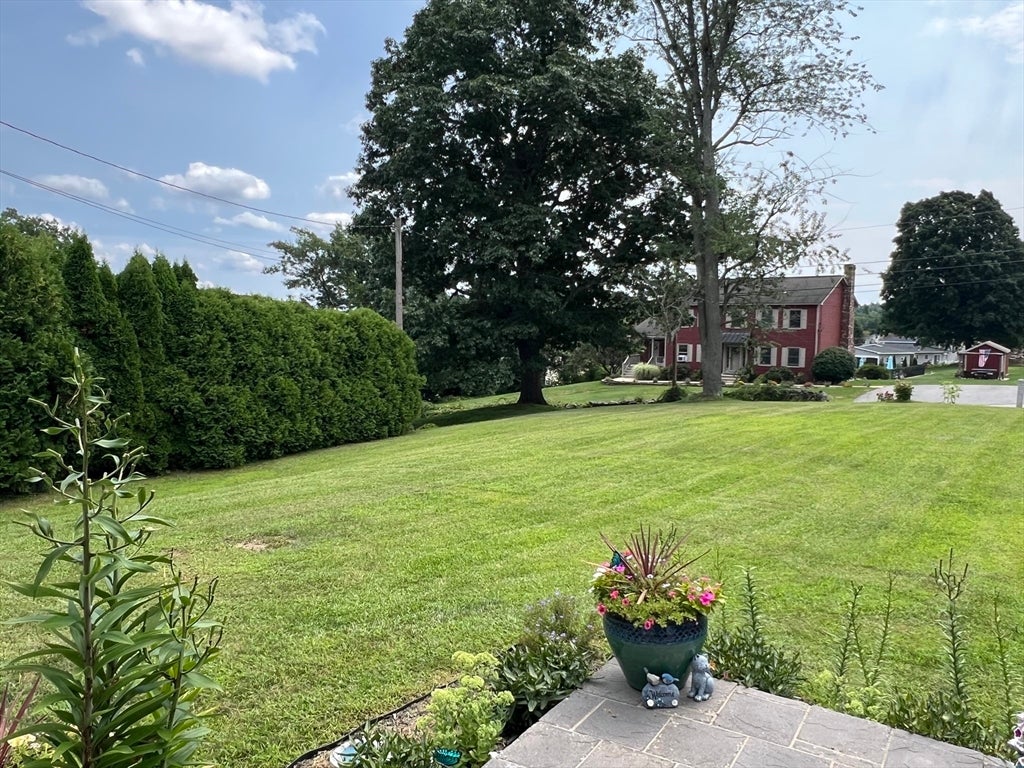 27 Hill St, Leominster, MA Photo #8