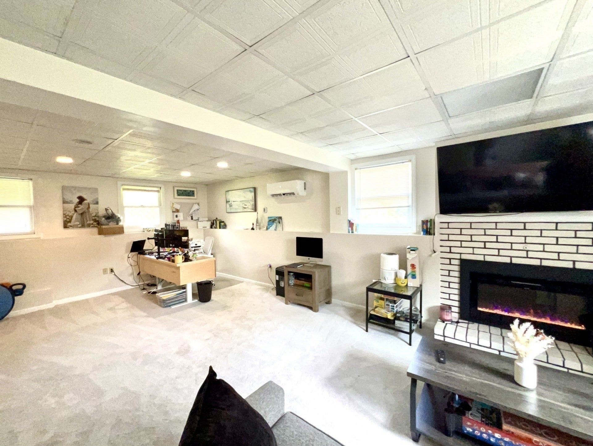 27 Hill St, Leominster, MA Photo #34