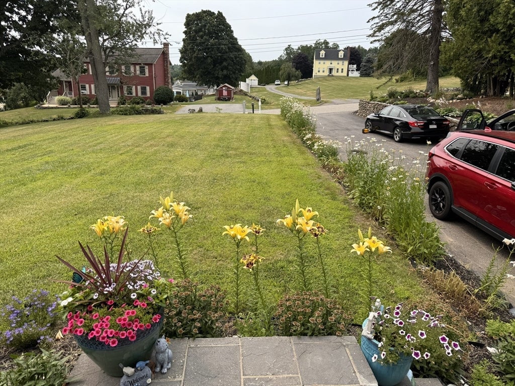 27 Hill St, Leominster, MA Photo #7