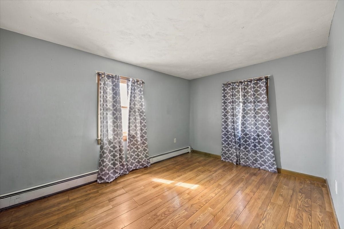 95 Crooked Ln, Lakeville, MA Photo #13