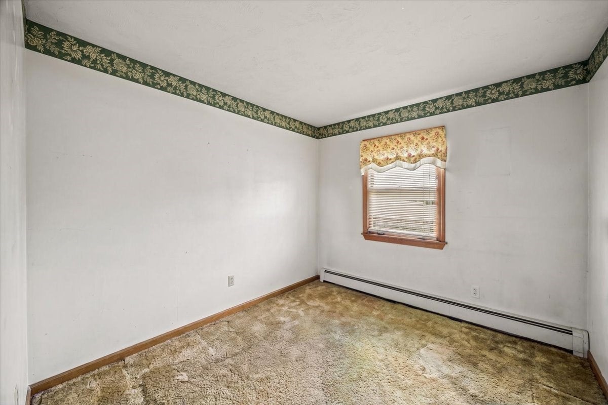 95 Crooked Ln, Lakeville, MA Photo #12