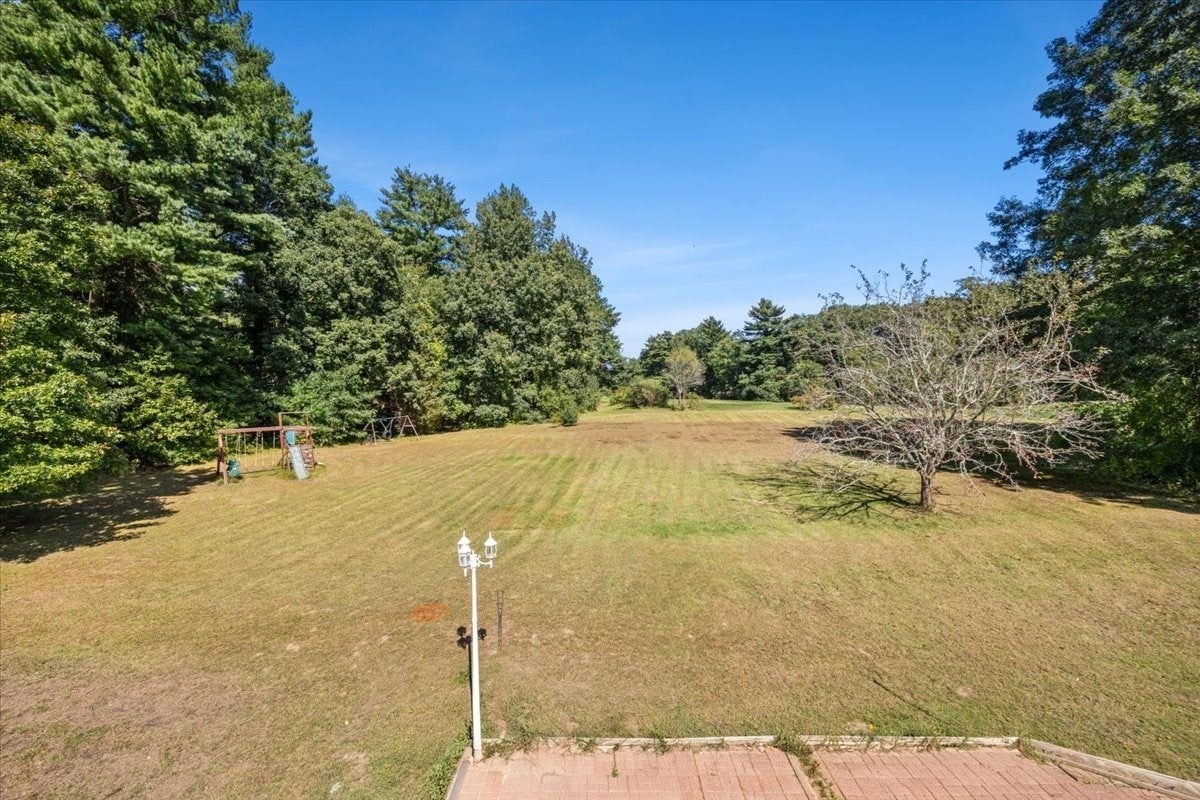 95 Crooked Ln, Lakeville, MA Photo #8
