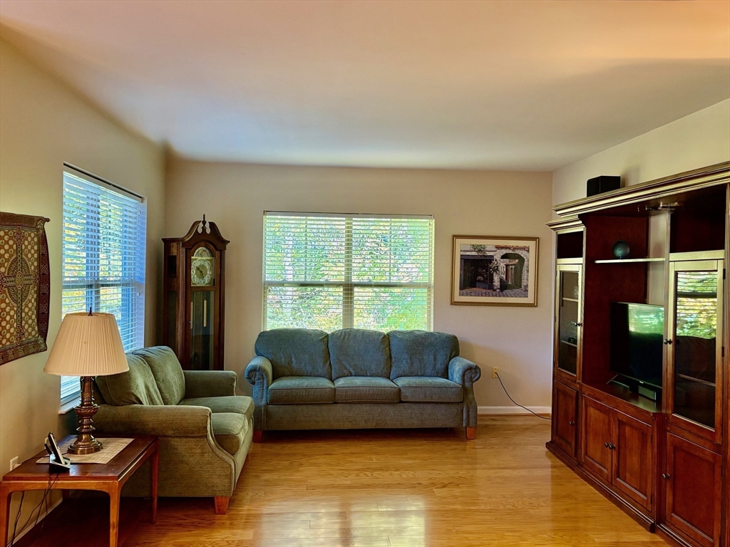 250 Main Street 316