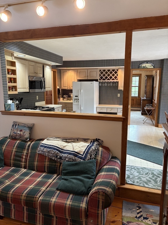 34 Andrews Rd
