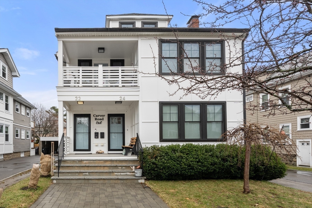 22 Carver Rd East 22