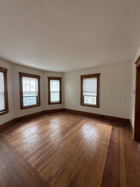 70 Adams St 70