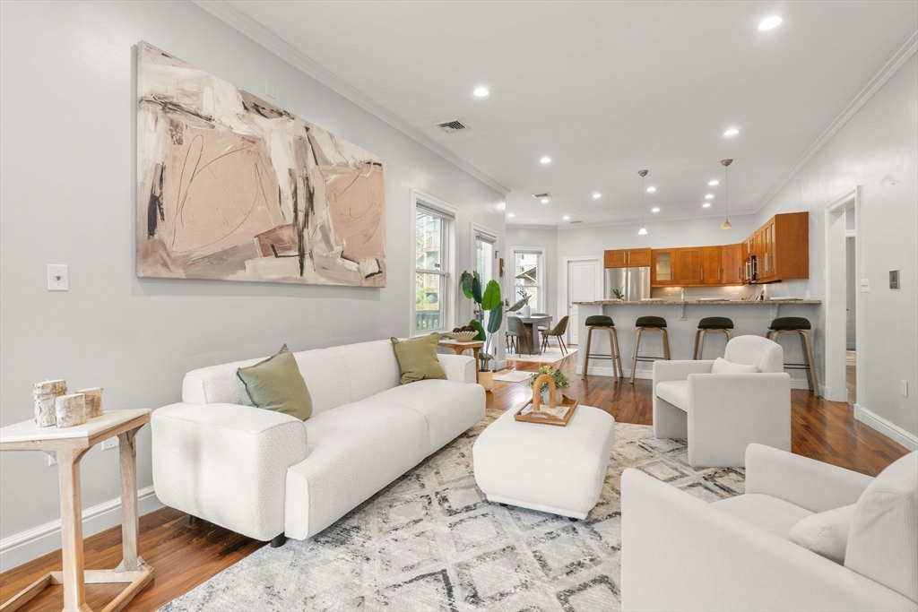 72 Tuttle St 1