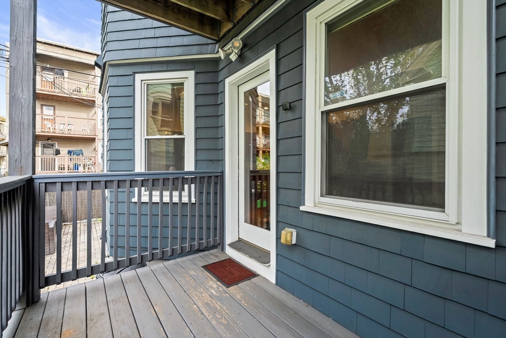 72 Tuttle St 1
