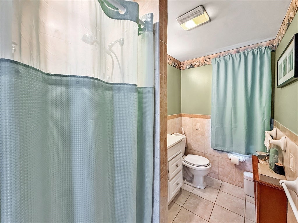 28 Ferry St, Everett, MA Photo #13