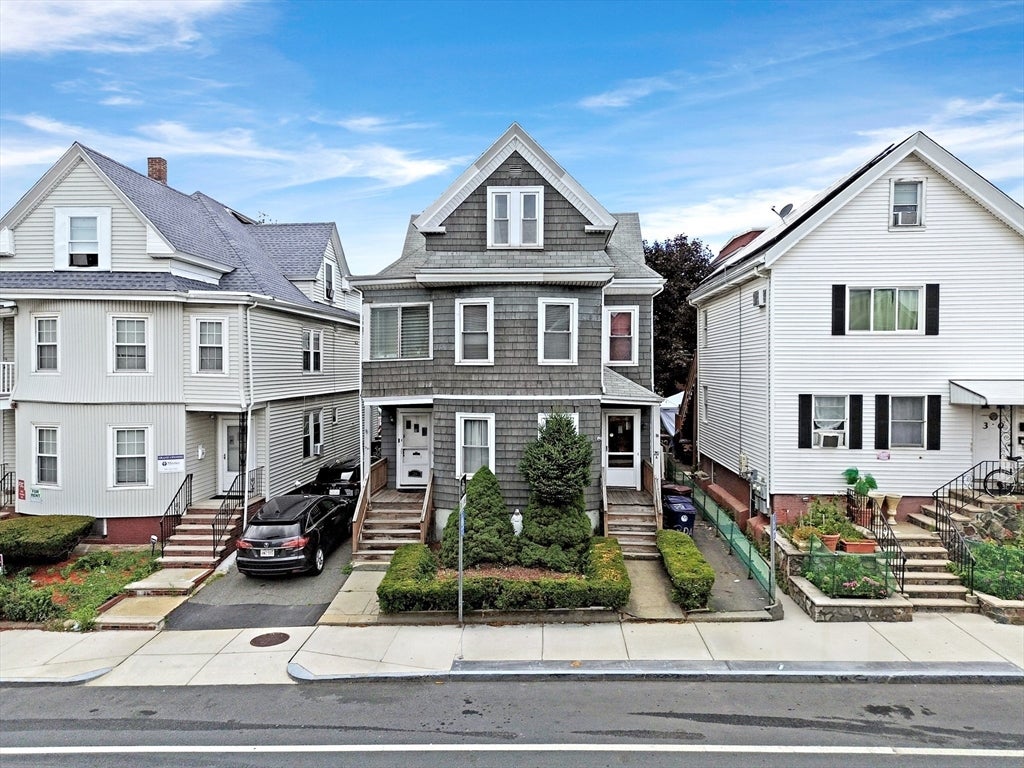 28 Ferry St