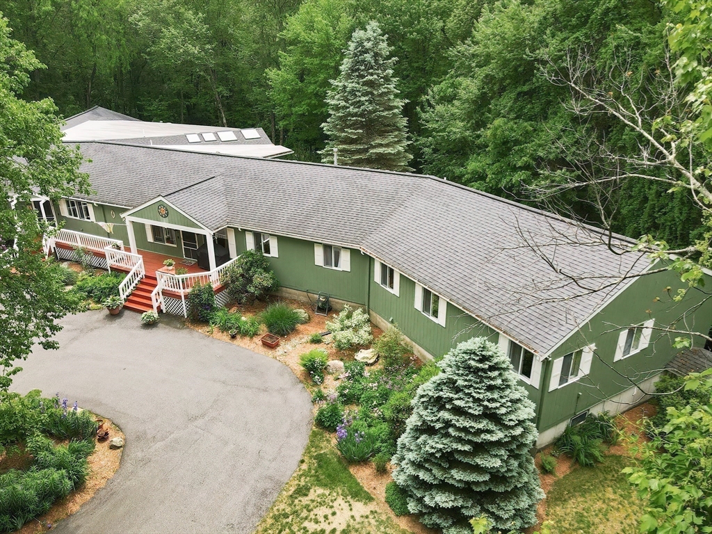 5 Deerfield Rd