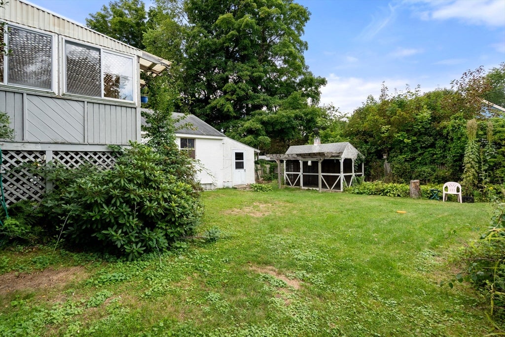 44 Grove St, Leicester, MA Photo #10