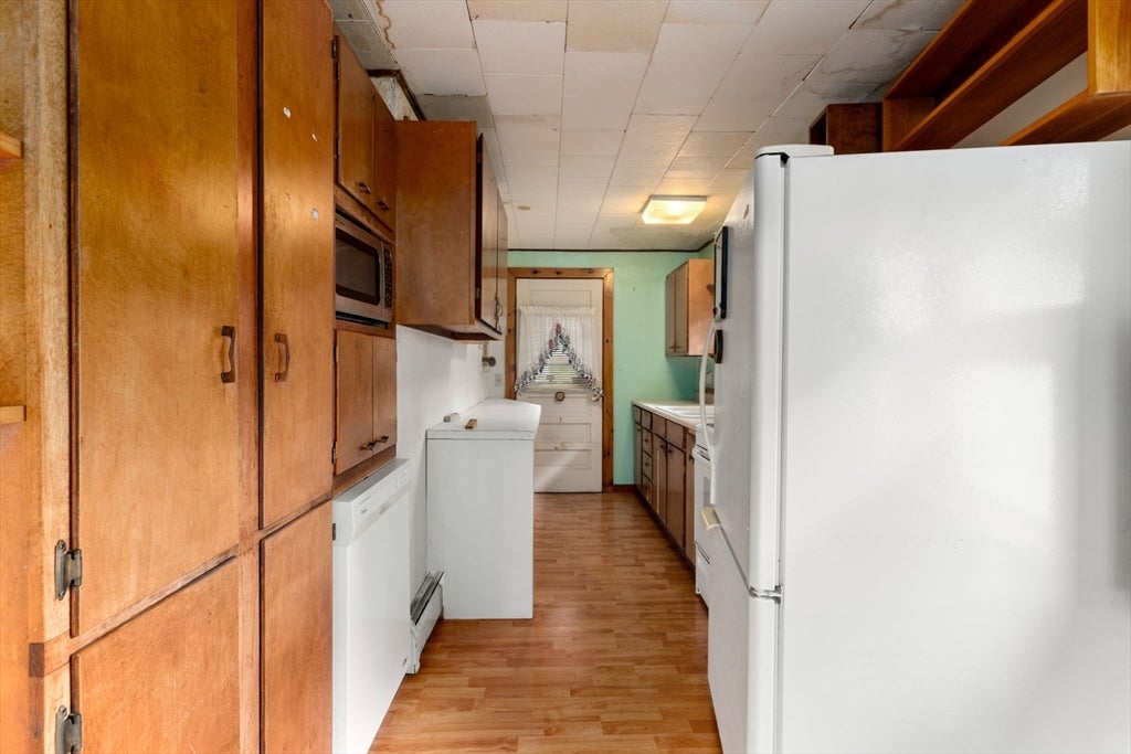 44 Grove St, Leicester, MA Photo #17