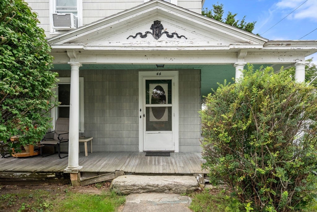 44 Grove St, Leicester, MA Photo #5