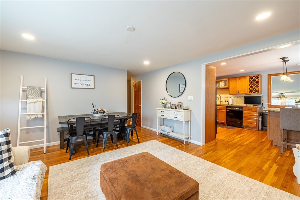 9 Herrick Rd